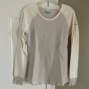 Columbia Cream and Tan Fitted Long Sleeve Hoodie